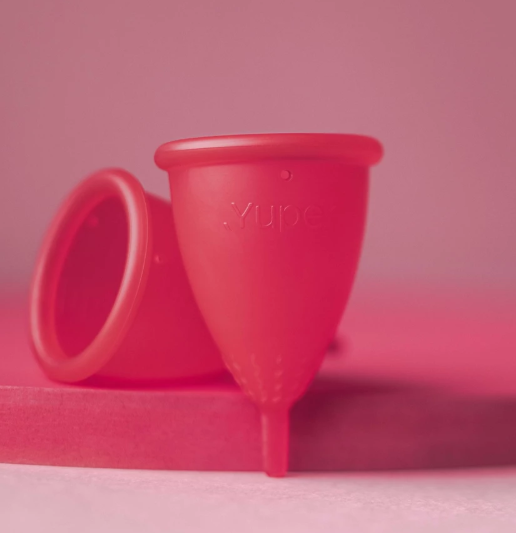 Coletor Menstrual Yuper 𝟭𝟮 𝗛𝗼𝗿𝗮𝘀 de Proteção